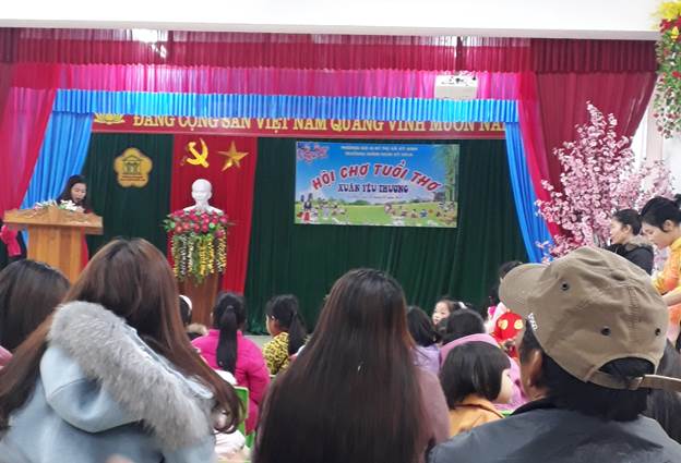 Hội chợ tuổi thơ "Xuân yêu thương" năm 2018